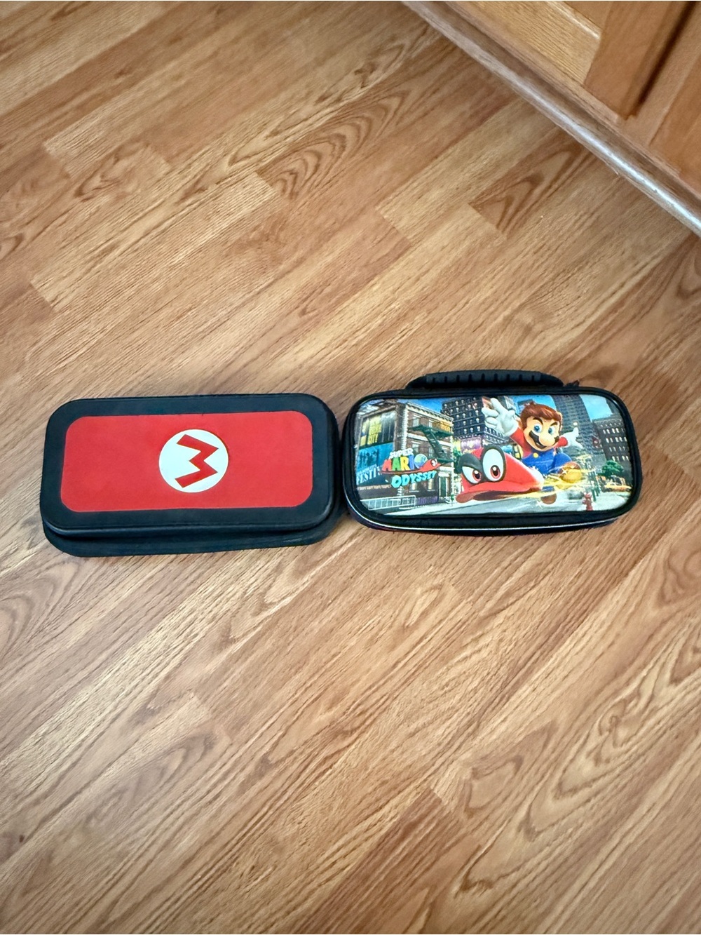 Nintendo Switch  Mario Kids Carrying Case - Red/Black - set of 2